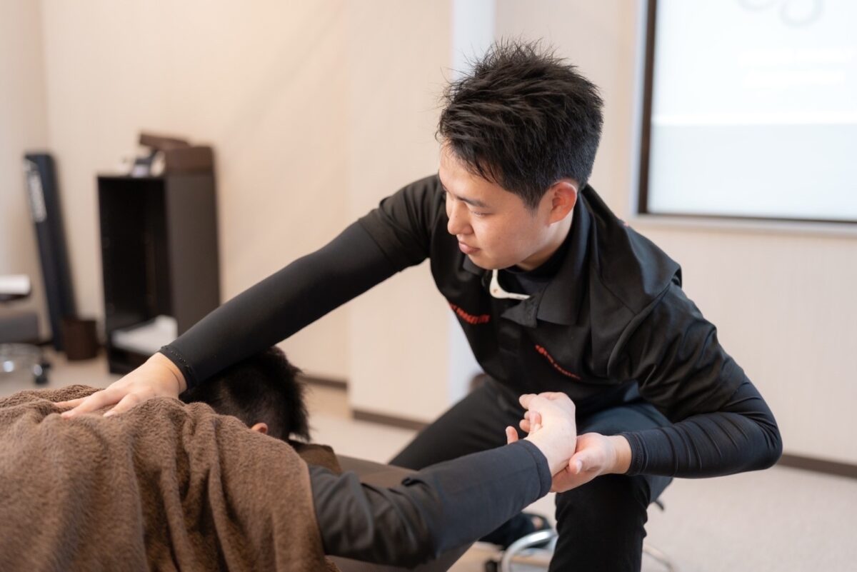 交通事故後の肩の不調改善！